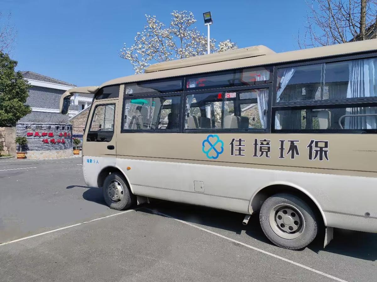 班車(chē).jpg